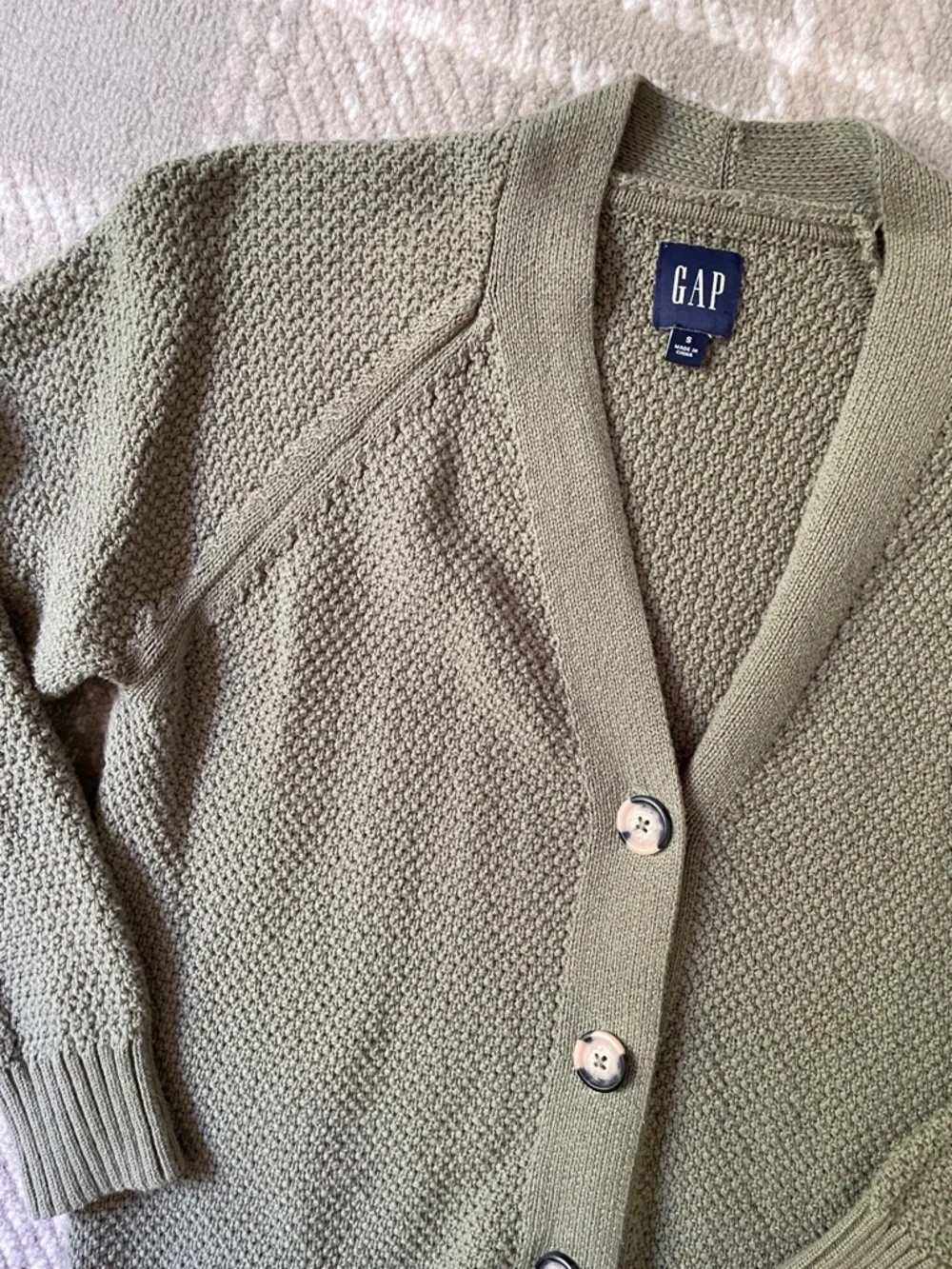 GAP 100% cotton knit cardigan olive green S - Picture 2 of 4